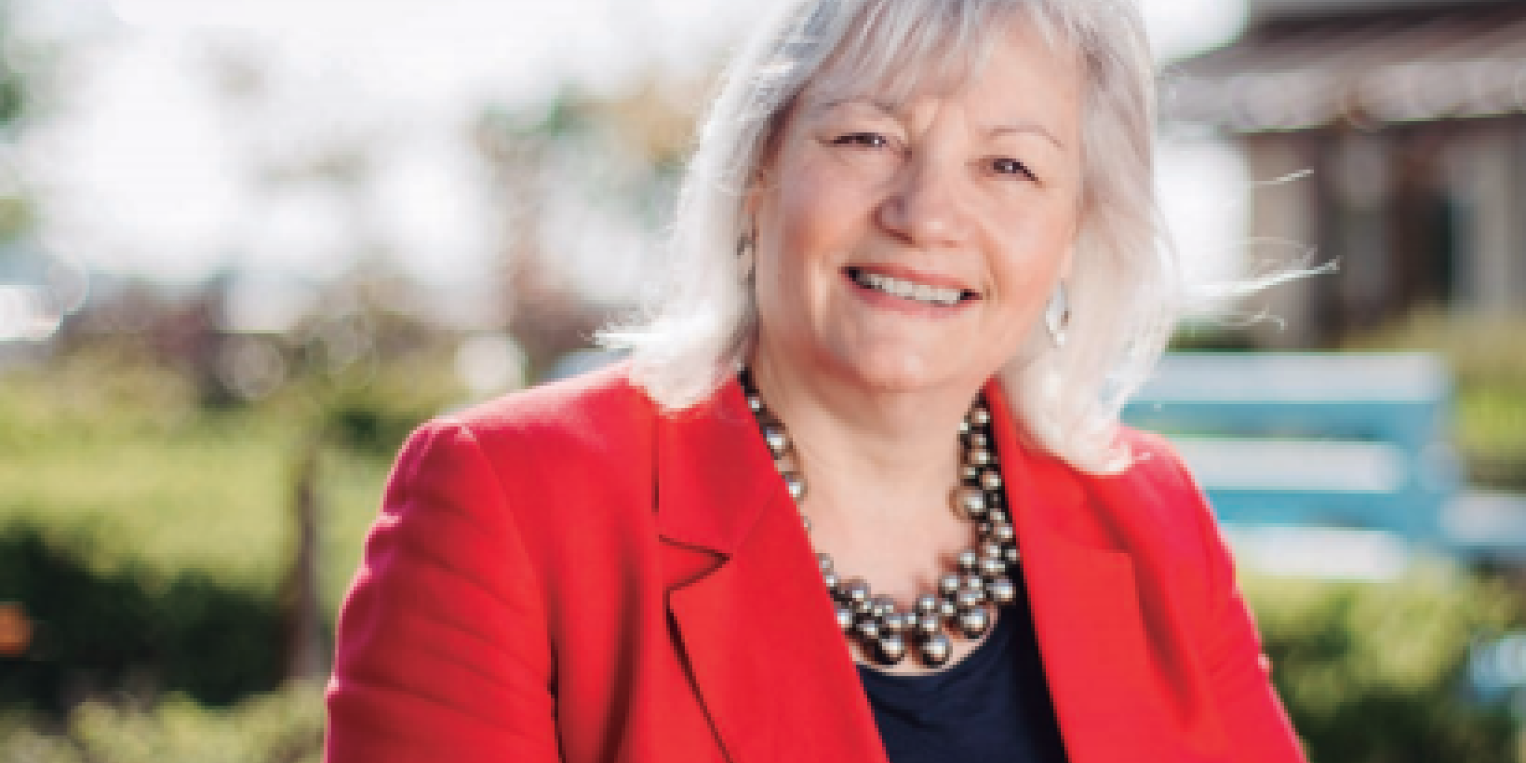 Anne Mills