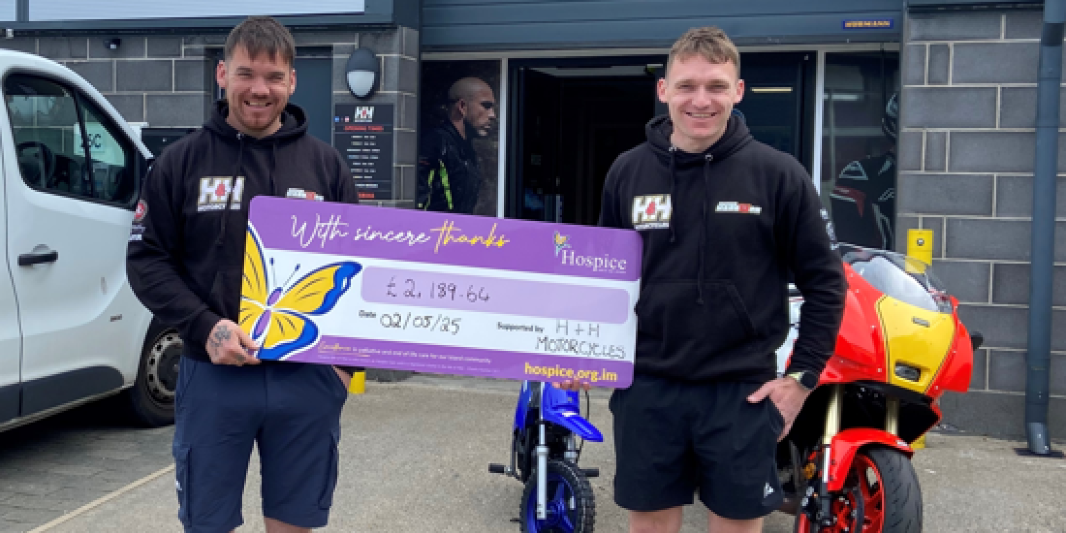 Hh Cheque Tile
